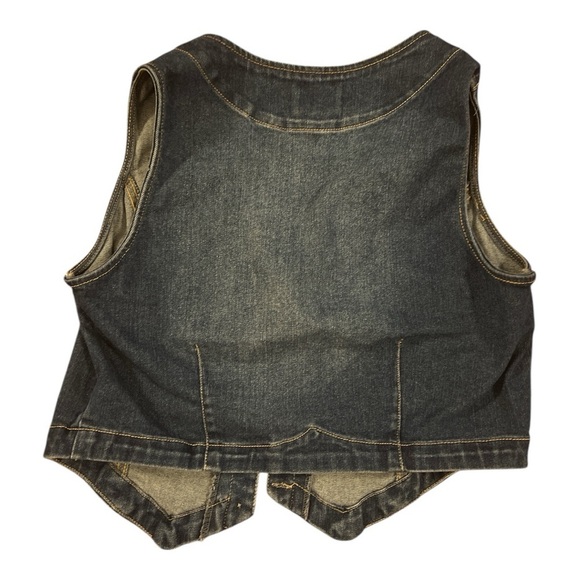 MADDEN NYC Denim Button-Up Vest - Picture 3 of 3
